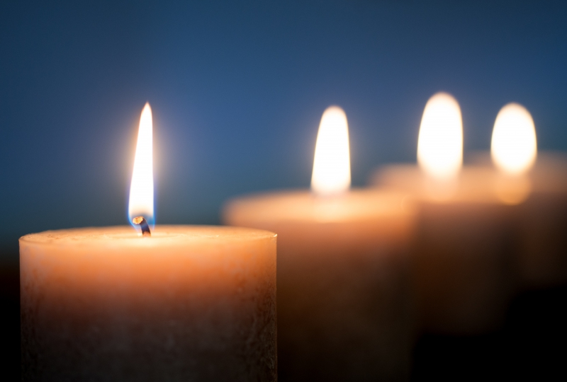 funeraire-RIGAUD-min_candle-4719019